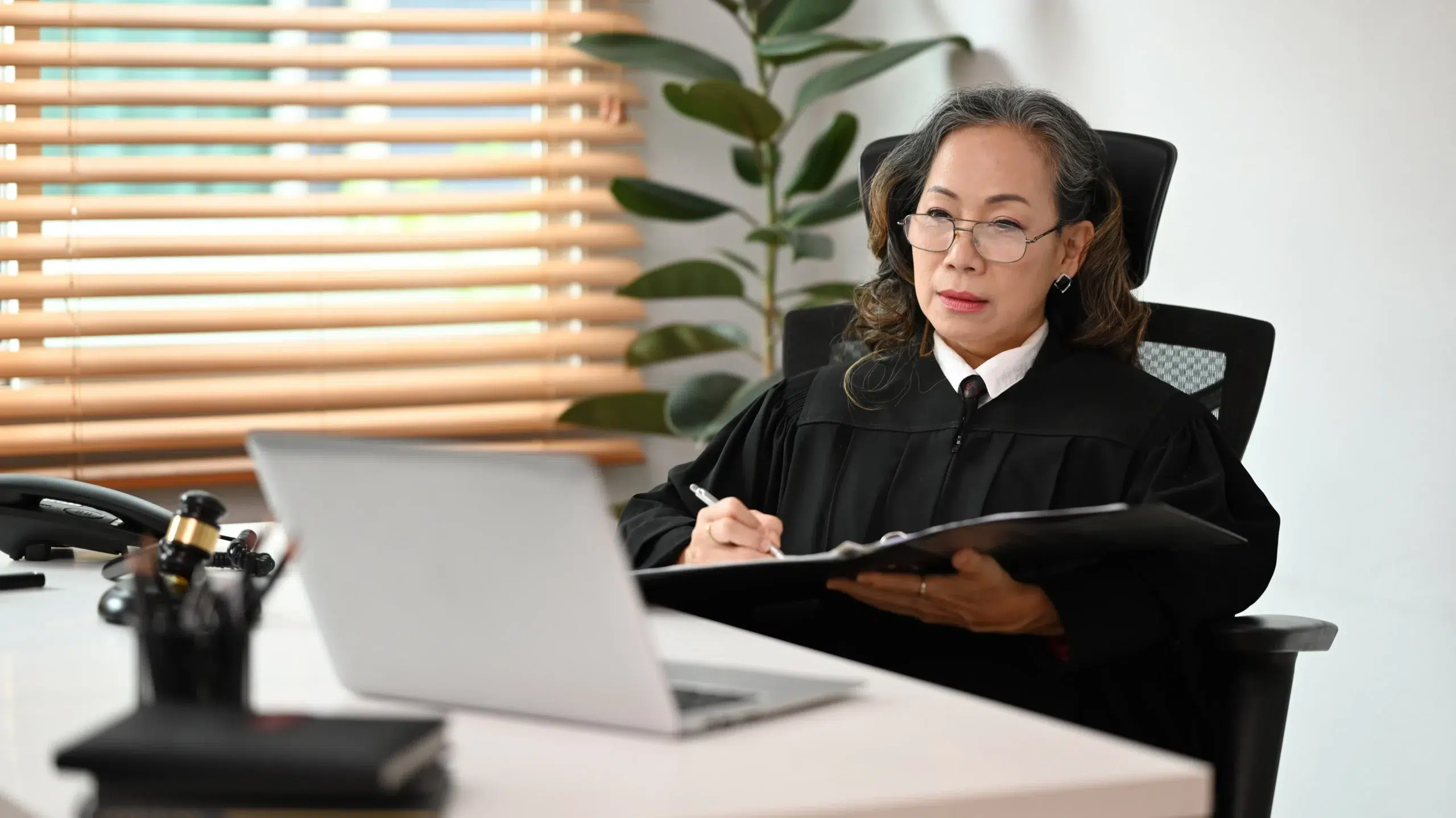 Leia mais sobre o artigo Mandado de citação: prazos, procedimentos e cuidados essenciais para advogados