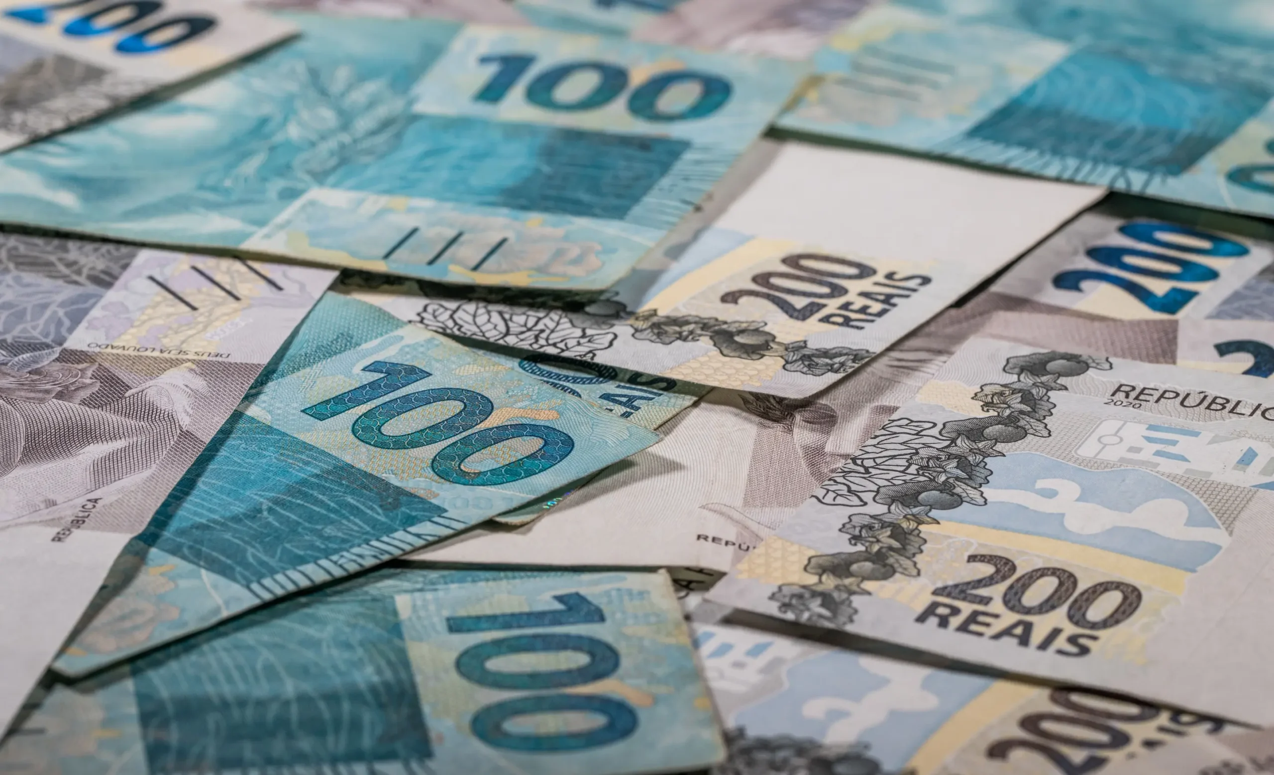 Leia mais sobre o artigo Quebra de sigilo bancário e fiscal no processo: quando o advogado pode pedir e como fundamentar corretamente