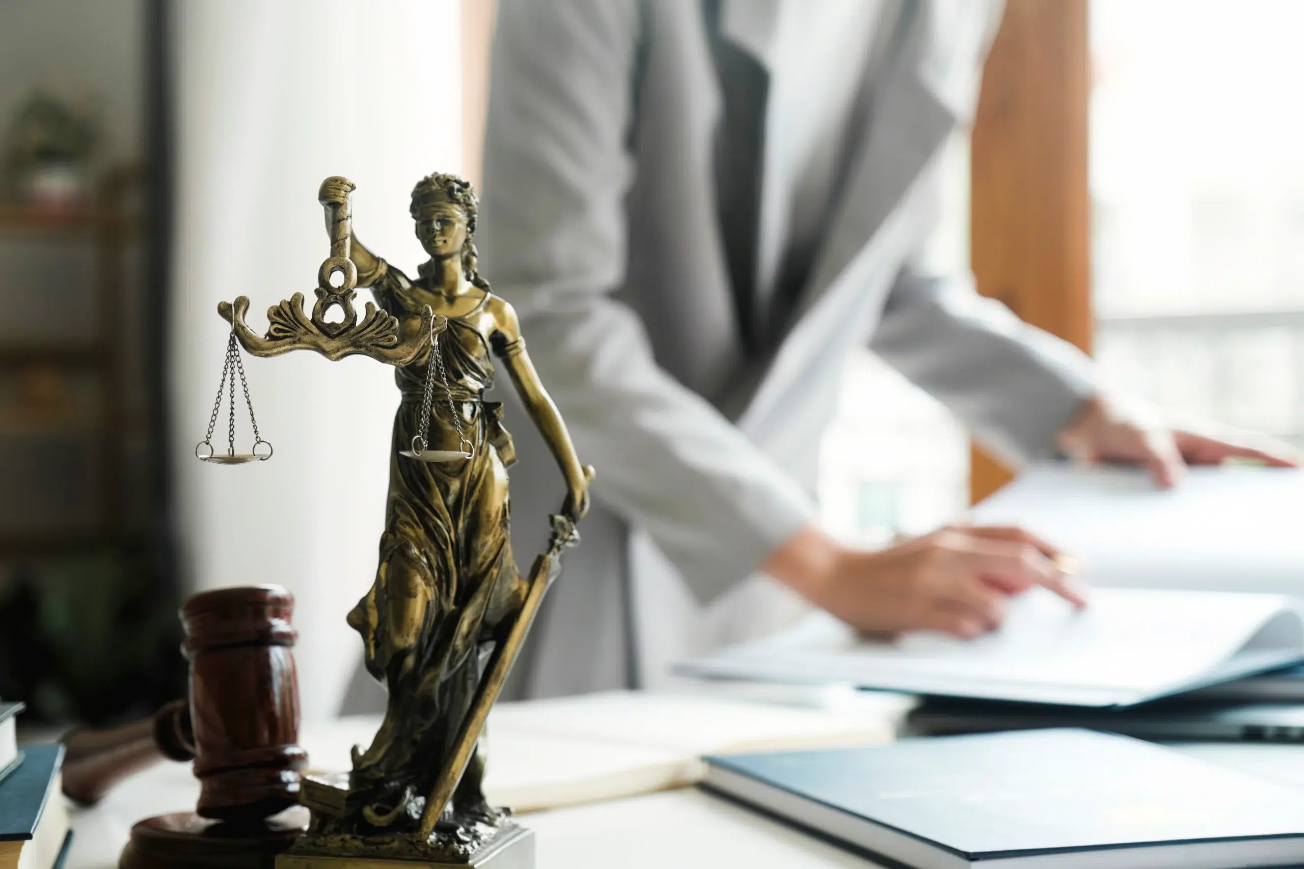 Leia mais sobre o artigo Revelia no processo civil: efeitos e como contestar